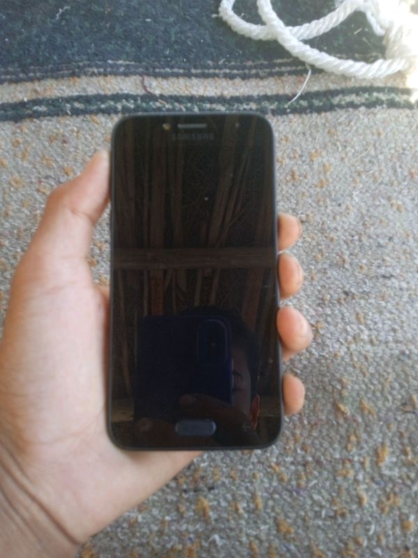 samsung galaxy j2  xotra 16 gb ram 1.5 aybi yu