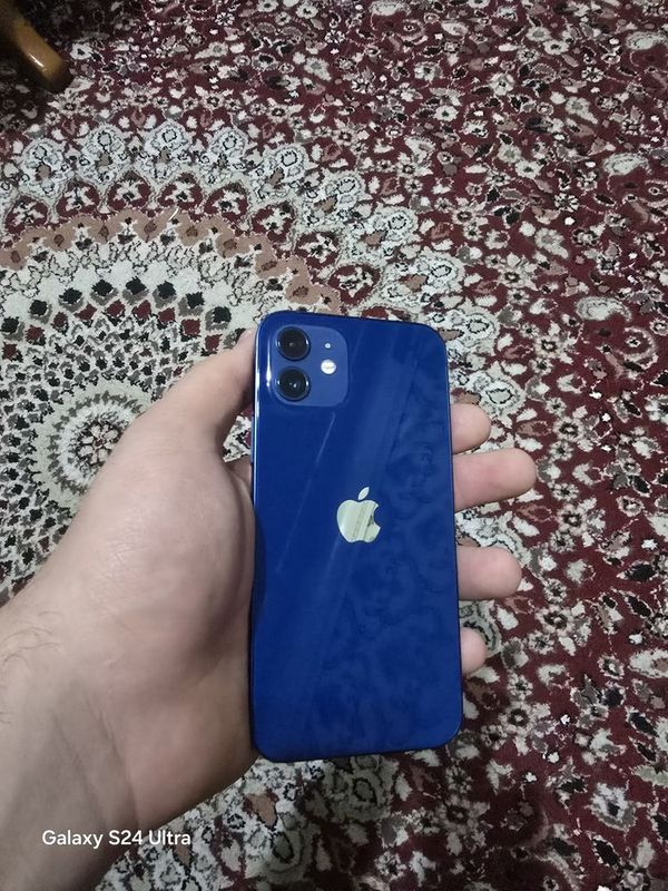 Iphone 12 bez karobka