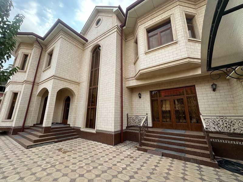 Юнусабад Зенит катта хасанбой 6 соток Юнусабад Зенит катта хасанбой 6 соток