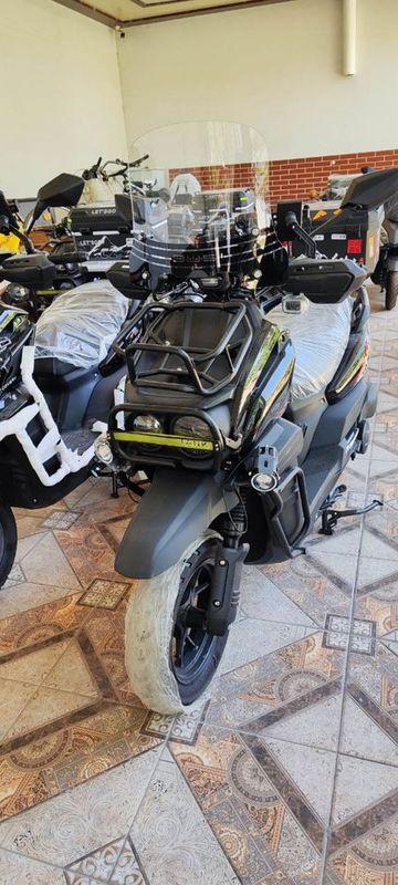 скутер Tank pro max