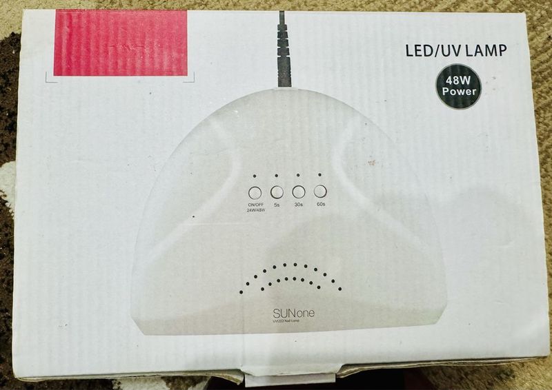 LED/UV Лампа для маникюра