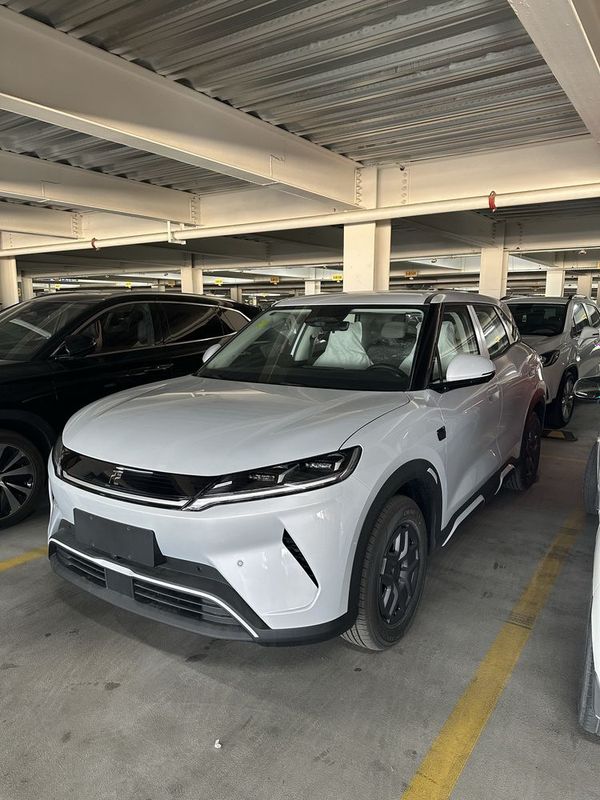 Byd yuan UP SMART 2 pozitsa Byd yuan UP SMART 2 pozitsa