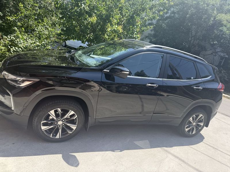 Chevrolet Tracker-2 Chevrolet Tracker-2