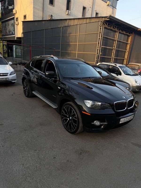 BMW X 6M 2008 y 4.4 Tvin turbina
