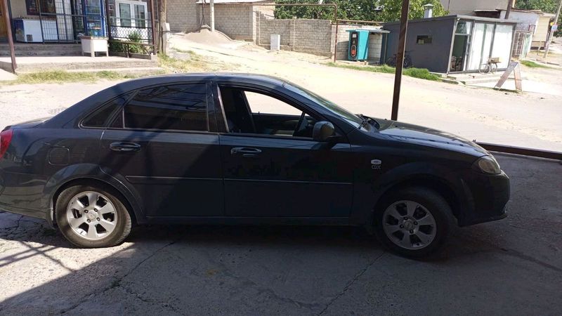 Продам машину