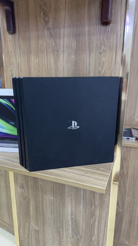 playsatation 4 pro