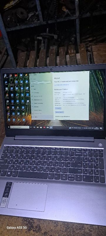 Noutbook Lenovo. Noutbook Lenovo.