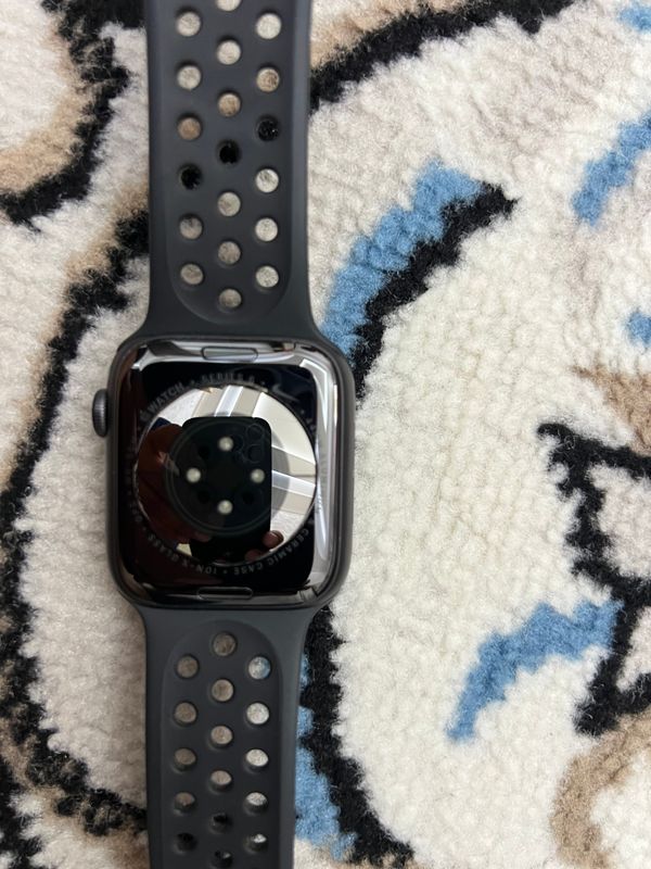 Apple watch 6series 44mm nike band Apple watch 6series 44mm nike band