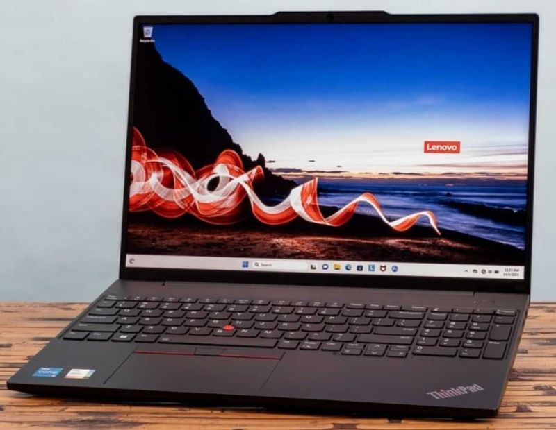 Lenovo ThinkPad E16 Gen1 / i7 13th / 16GB / 512 GB