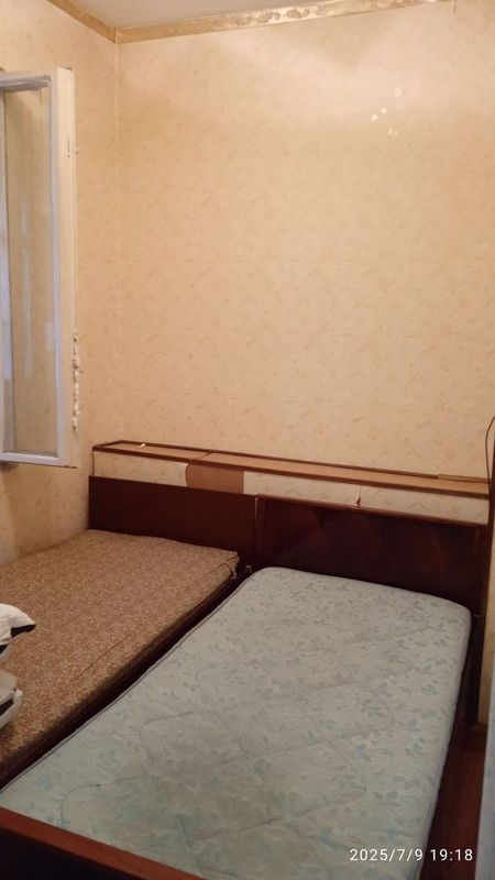 Ijaraga beriladi lisunova 2 1 xona 2 qilingan 2 chi etaj Ijaraga beriladi lisunova 2 1 xona 2 qilingan 2 chi etaj