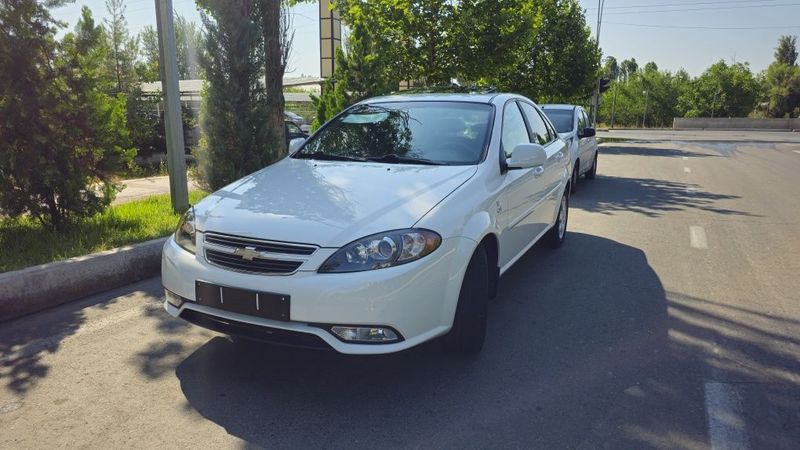 Gentra 3 A/T full pozitsiya lyuk, Abs va magnitafon bor. Gentra 3 A/T full pozitsiya lyuk, Abs va magnitafon bor.