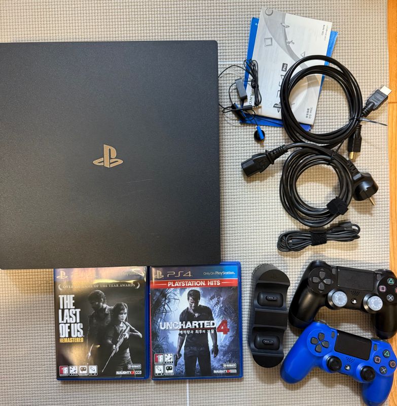 PlayStation 4 pro + игры PlayStation 4 pro + игры