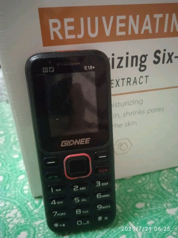 Zoʻr xolatta telefon sotaman Zoʻr xolatta telefon sotaman