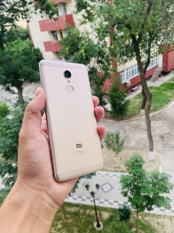 Redmi 5 sotiladi Redmi 5 sotiladi