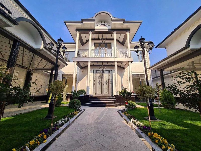 Продаётся Евро дом 7 соток 3-уровня Сауна Бассейн ор-р Амир Темур ! Продаётся Евро дом 7 соток 3-уровня Сауна Бассейн ор-р Амир Темур !