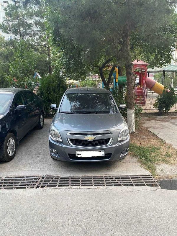 продается COBALT автомат 2022 (бензин) 22000 км пробег продается COBALT автомат 2022 (бензин) 22000 км пробег