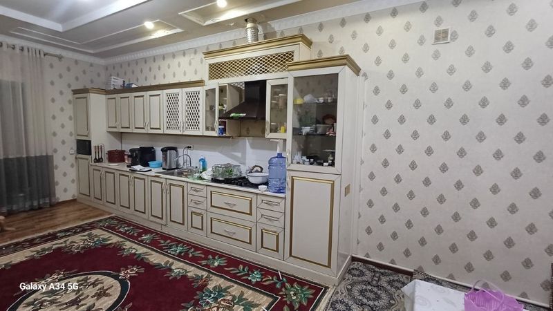 Кухня сотилади крашенная Кухня сотилади крашенная