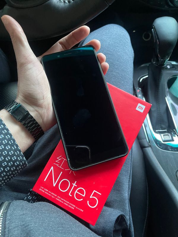 Продаю Redmi Note5, Black, 4/64Gb, Karobka, Dokument.