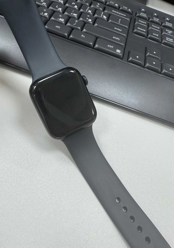 Apple watch SE2 коробка док есть цена 160$