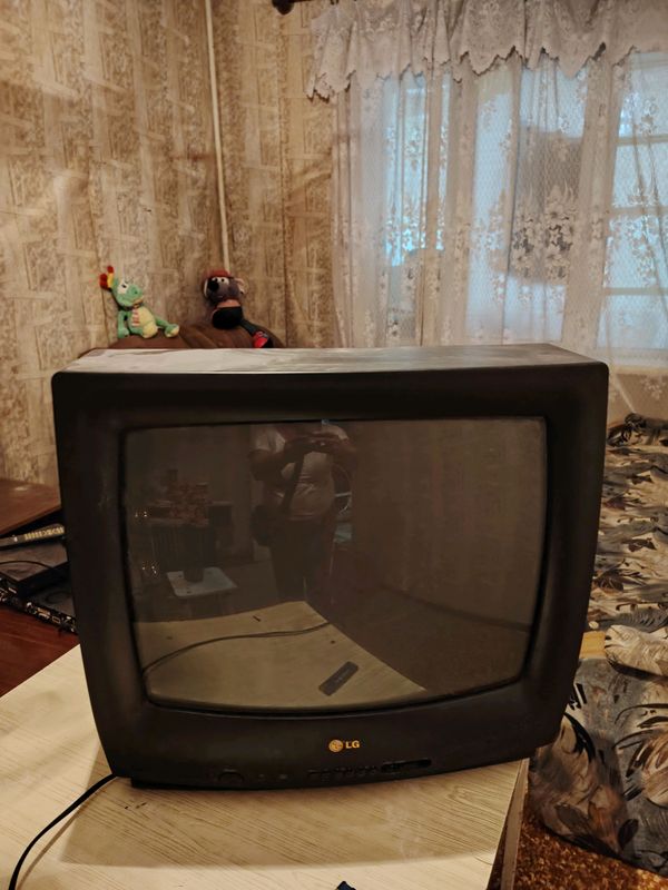 продам телевизор и двд продам телевизор и двд