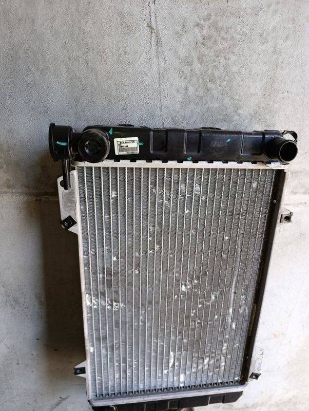 Damas orginal radiator srochna sotiladi. Дамас оригинал радиатор срочн Damas orginal radiator srochna sotiladi. Дамас оригинал радиатор срочн