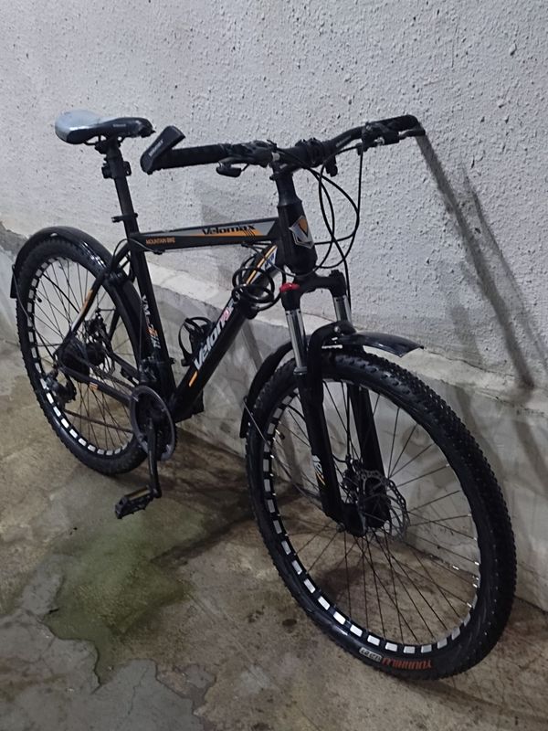 Velosiped kattalarniki 35 lik koʻp yurmagan Velosiped kattalarniki 35 lik koʻp yurmagan