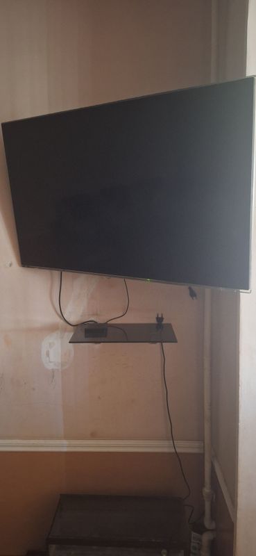LCD телевизор Artel 42" и tvbox LCD телевизор Artel 42" и tvbox