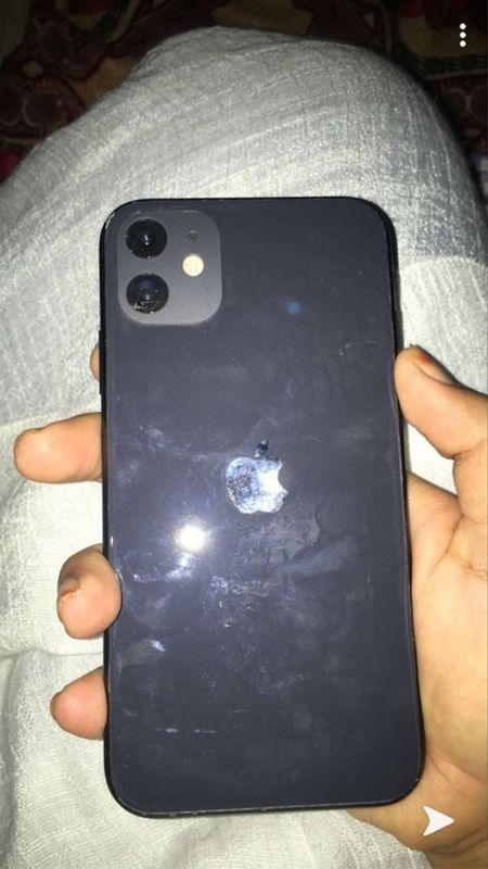 Iphone 11 sotiladi
