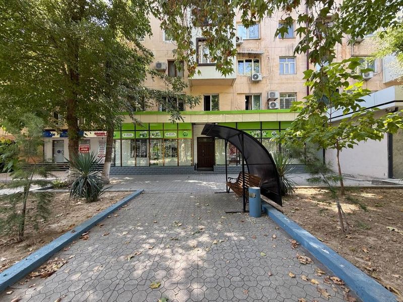 Метро Гофур Гулом 160м2 Нежилое продаётся / Срочно Метро Гофур Гулом 160м2 Нежилое продаётся / Срочно