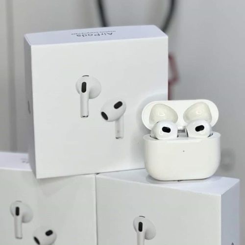 Apple Air Pods 3 Original в идеальном состоянии все в комплекте. Apple Air Pods 3 Original в идеальном состоянии все в комплекте.