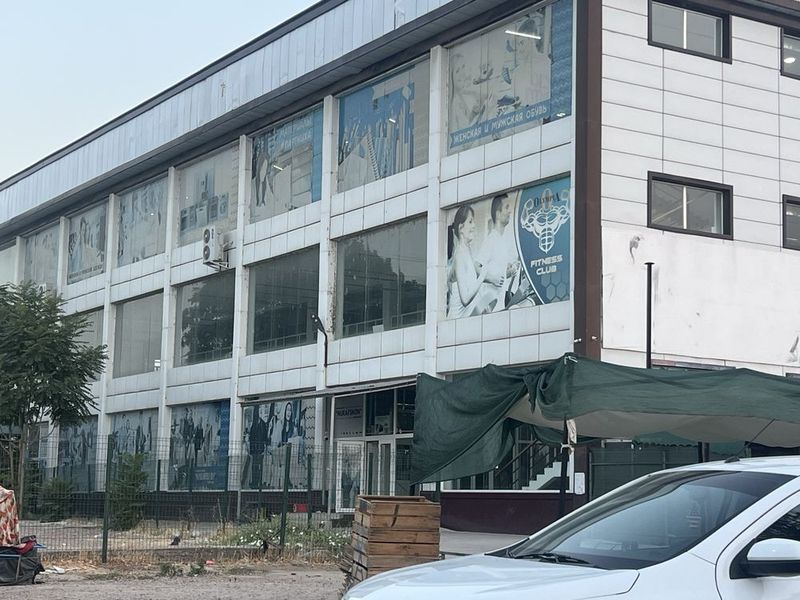 Гиппермаркетда савдо дўкони Гиппермаркетда савдо дўкони