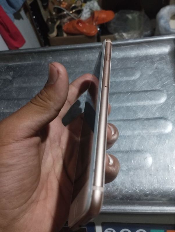 Iphone 8 plus 64 GB Iphone 8 plus 64 GB