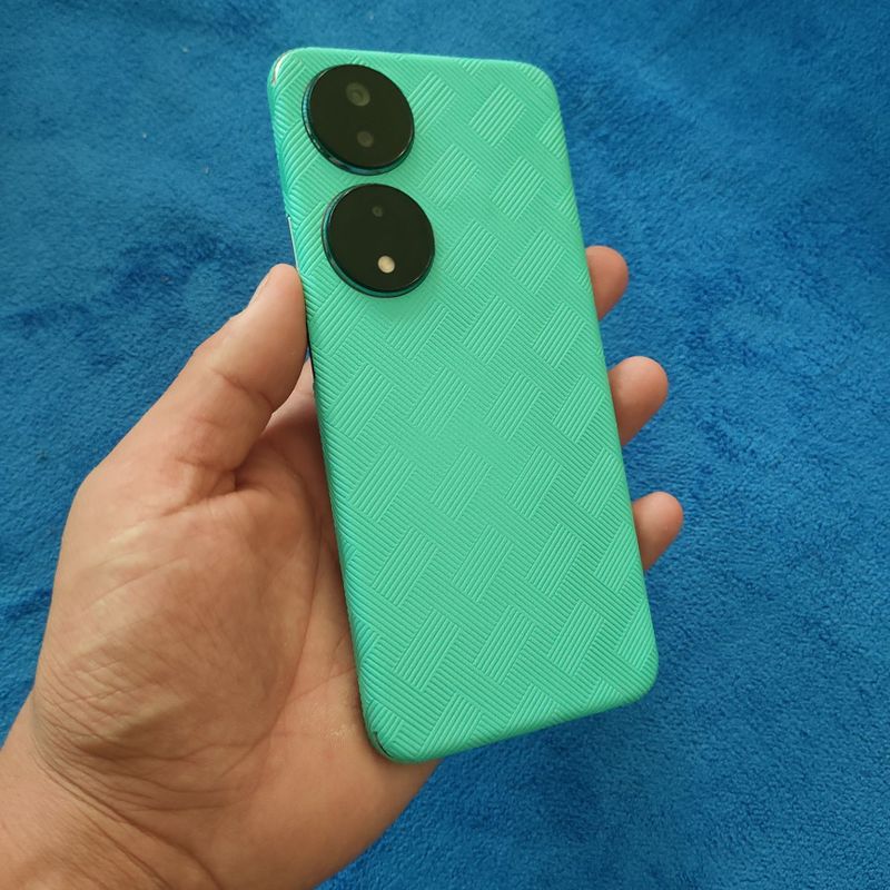 Honor X7b sotiladi 128/8Gb Honor X7b sotiladi 128/8Gb