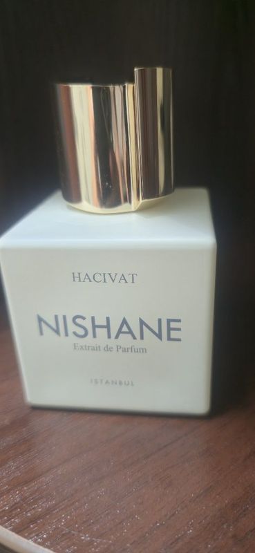 Продам парфюм Nishane Продам парфюм Nishane