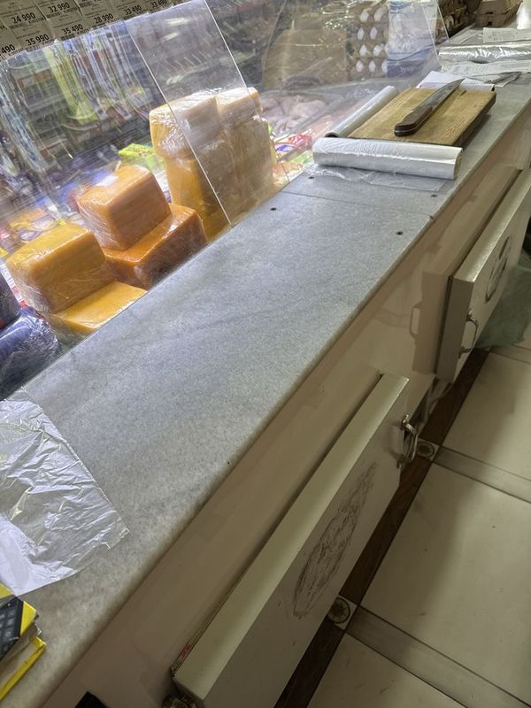Xaladenik sotiladi xolati ideal yangidek ishlab turubti srochni sotila Xaladenik sotiladi xolati ideal yangidek ishlab turubti srochni sotila