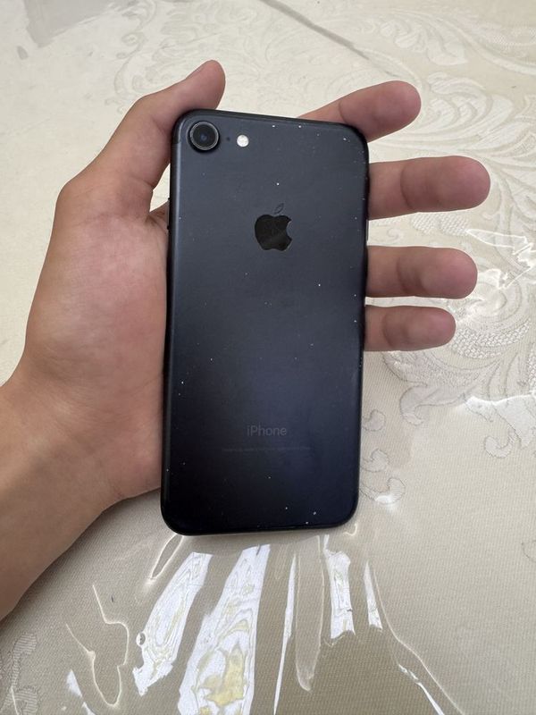 Iphone 7 Sotiladi 128gb Iphone 7 Sotiladi 128gb