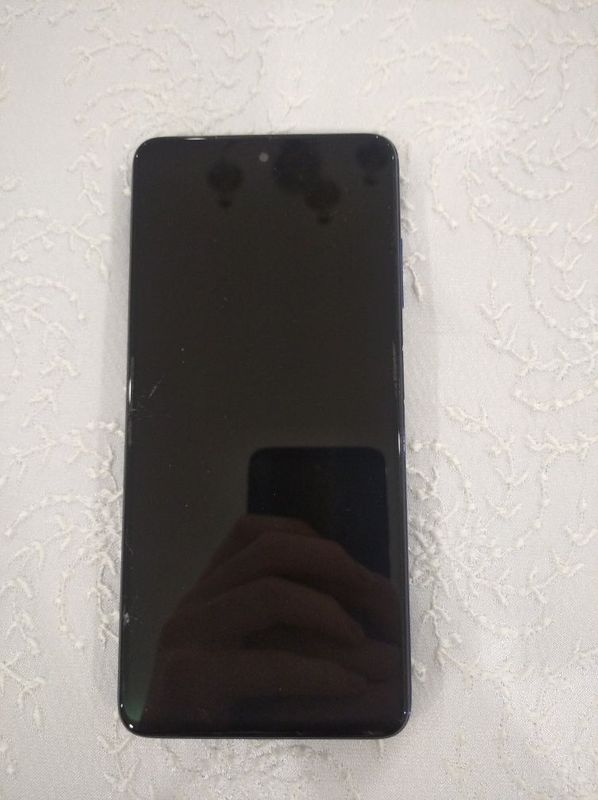 POCO X3 pro sotiladi POCO X3 pro sotiladi
