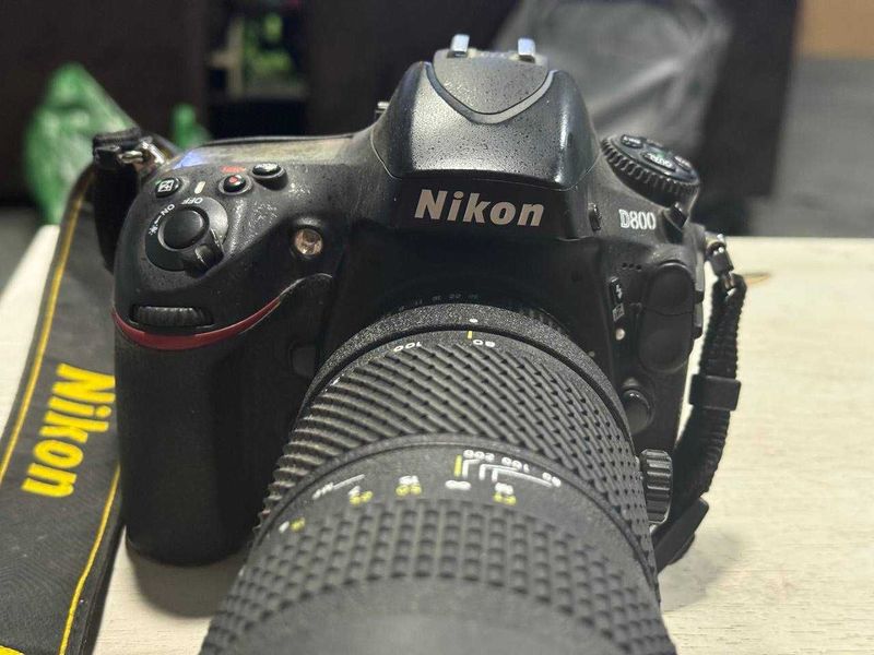 Nikon D800 +Объективы 3шт