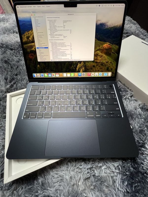 Macbook air M2 16/256 13,6 inch 100% USA 3 cycles