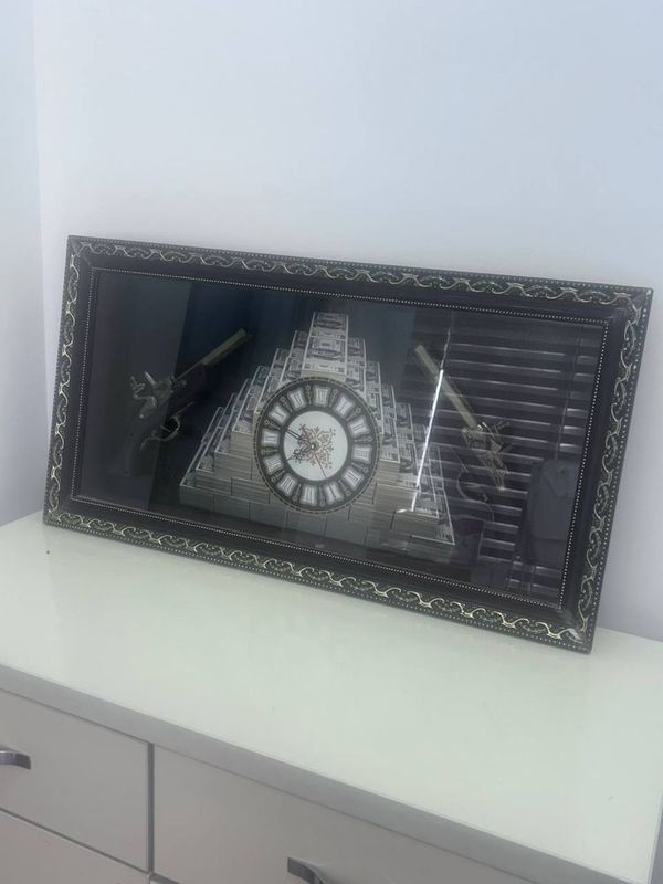 Soat sotiladi 60*35