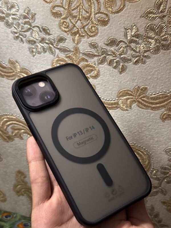 Iphone 13 chehol, айфон 13 чехол