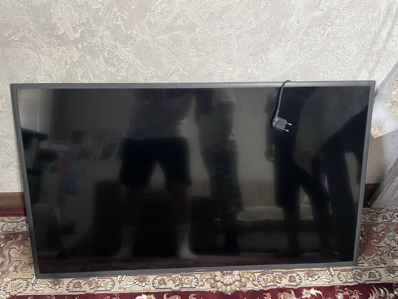 Телевизор SAMSUNG Телевизор SAMSUNG