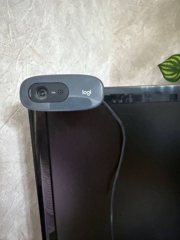 logitech c310 вебкамера logitech c310 вебкамера