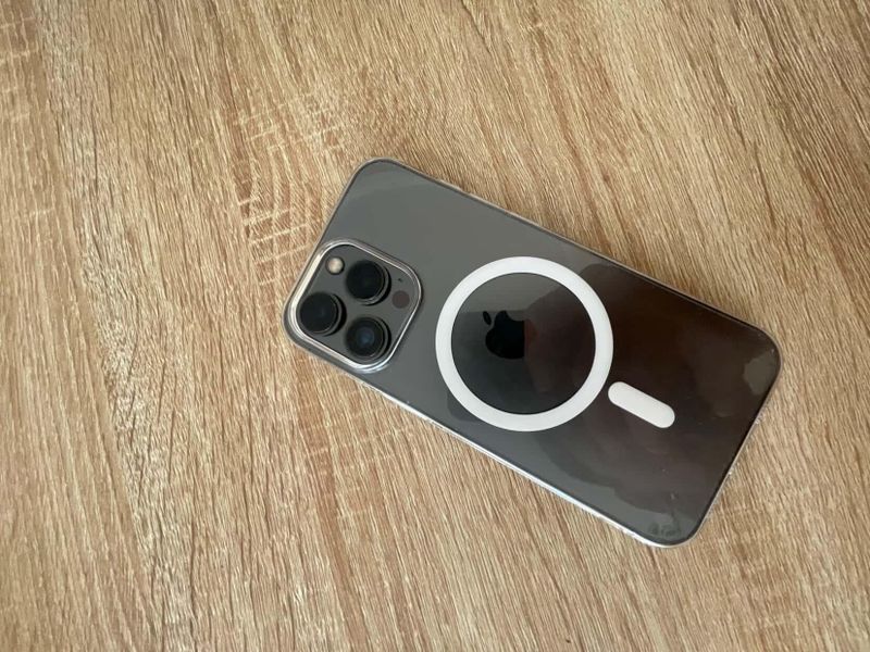 Iphone 13 pro sotiladi