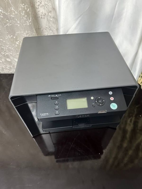 Canon Mf4410 3v1 scaner kserokopiya printer kam ishlagan holati ideal Canon Mf4410 3v1 scaner kserokopiya printer kam ishlagan holati ideal