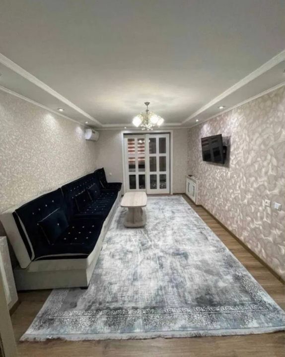 Novza metroda qizlarga arendaga kv Novza metroda qizlarga arendaga kv