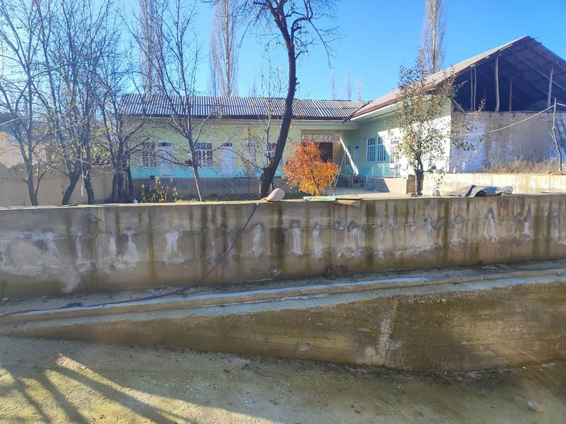 Янгикургонда дача сотилади