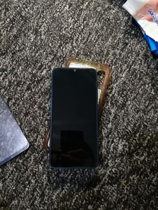 Redmi 9 A 4_64 xotira . Karobka bor ideal holatda hamma joyiga kafolat Redmi 9 A 4_64 xotira . Karobka bor ideal holatda hamma joyiga kafolat