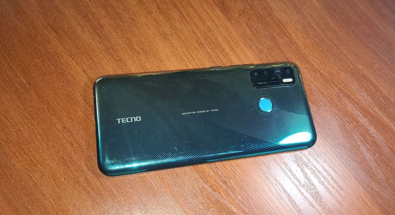 Tecno camon 15