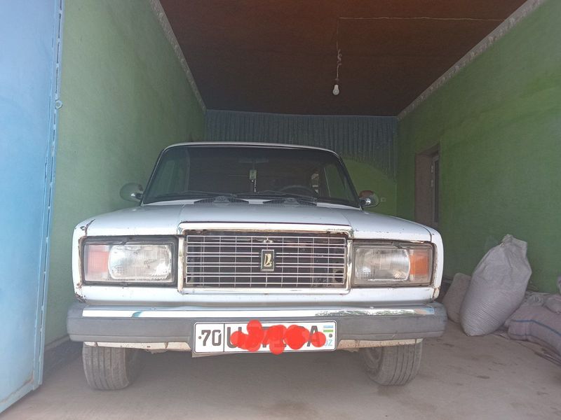 Vaz 21 .07 Sotiladi